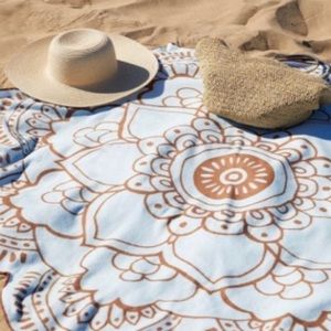 ViX Paul Hermanny Lotus Oversized Beach Towel